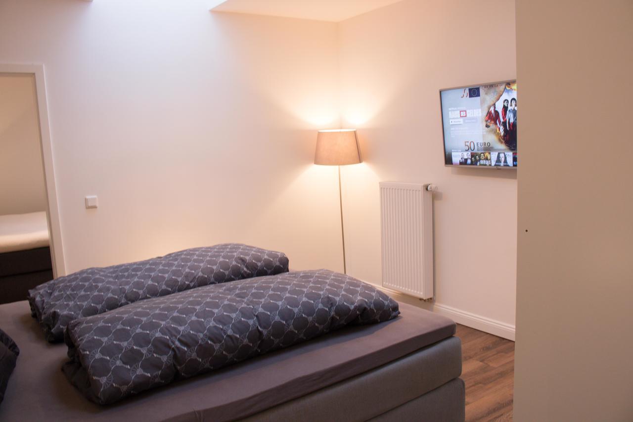 White Lofty Und White Studio Dusseldorf Ngoại thất bức ảnh