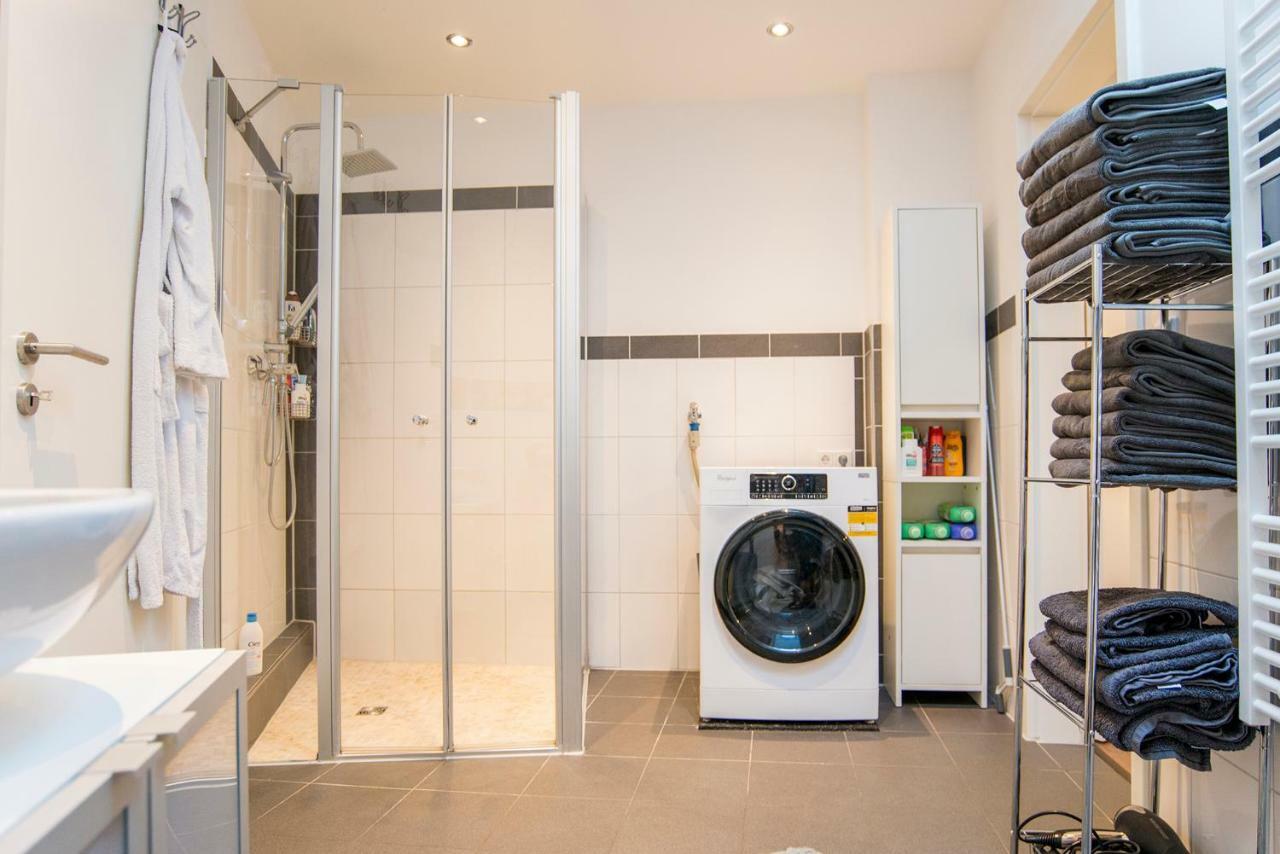 White Lofty Und White Studio Dusseldorf Ngoại thất bức ảnh